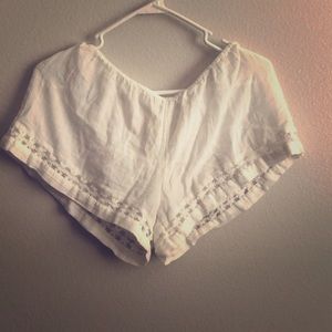 anthrologie shorts run large